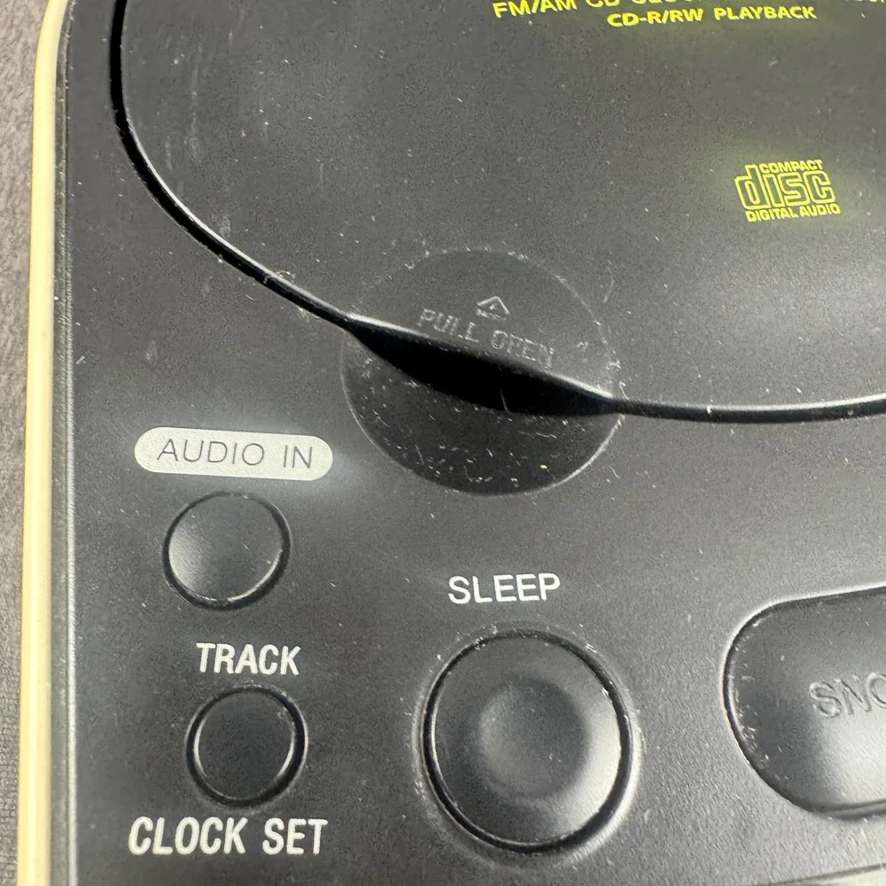 Sony Dream Machine ICF-CD815 CD Clock Radio FM AM Dual Alarm Green LED Black